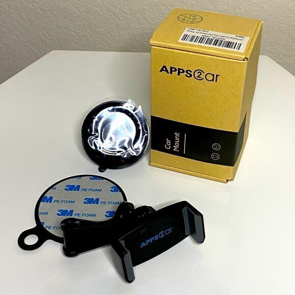 Car Mount NWT for IPhone & Samsung - Picture 1 of 2